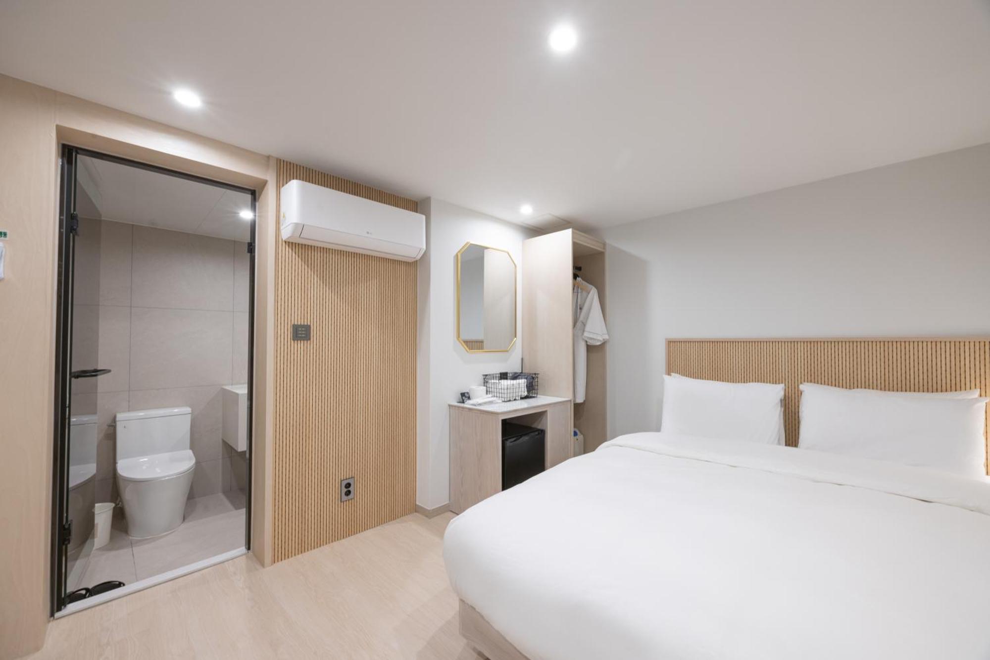 Bellus โรงแรม 2*