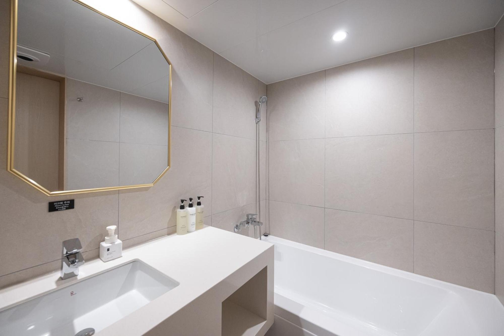 โรงแรม Bellus ปูซาน